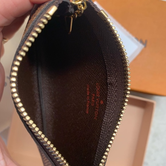 SOLD: Louis Vuitton Key Pouch - Picture 4 of 7